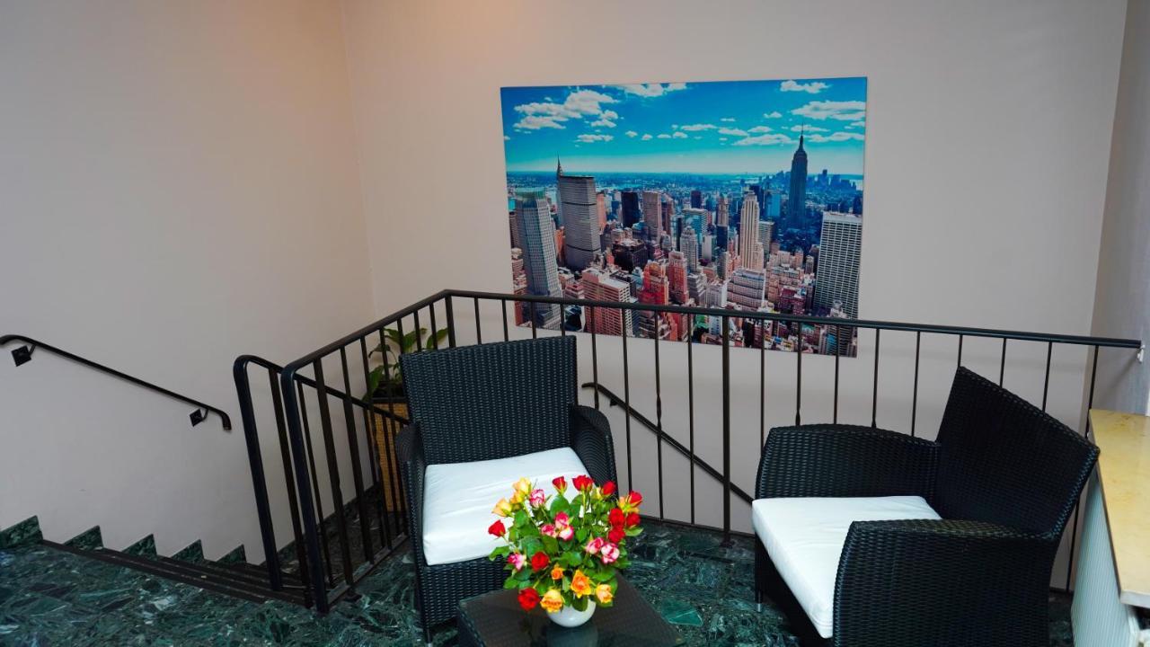 Itm Hotel Deutsches Haus Hamburg-Harburg Exteriör bild